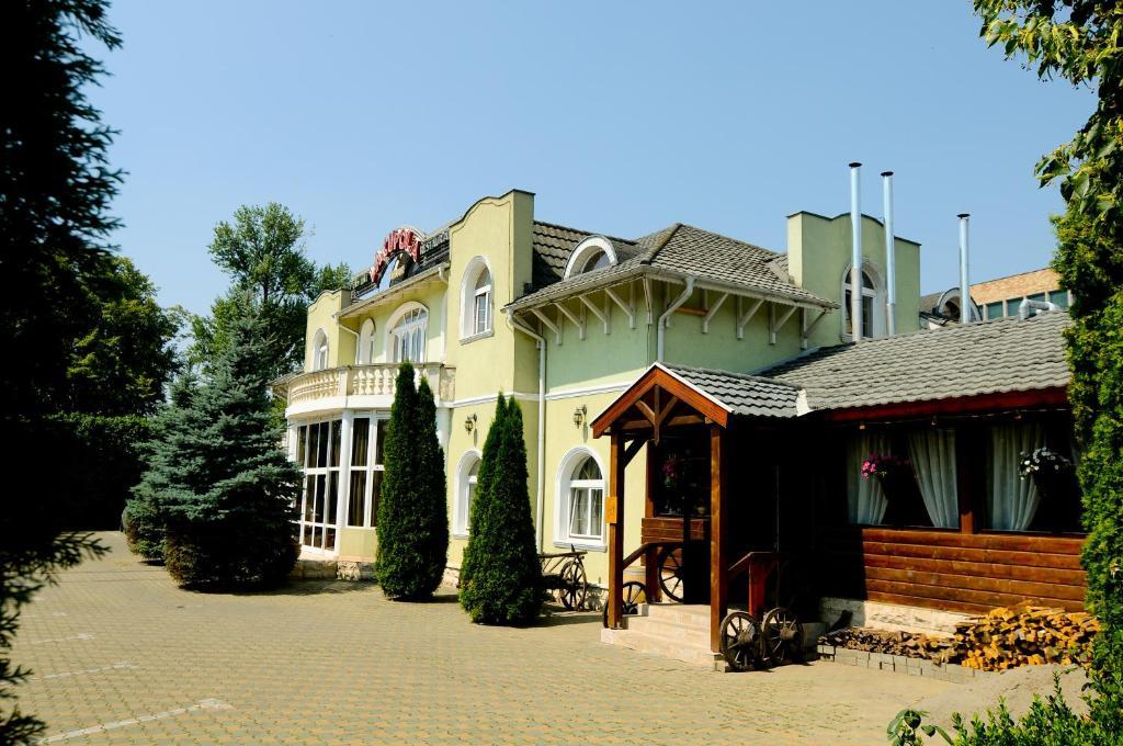Pension La Cupola Târgu-Mureş Esterno foto