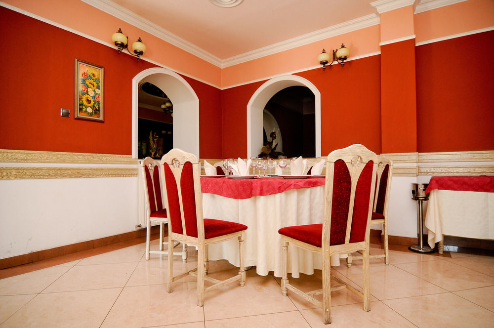 Pension La Cupola Târgu-Mureş Esterno foto